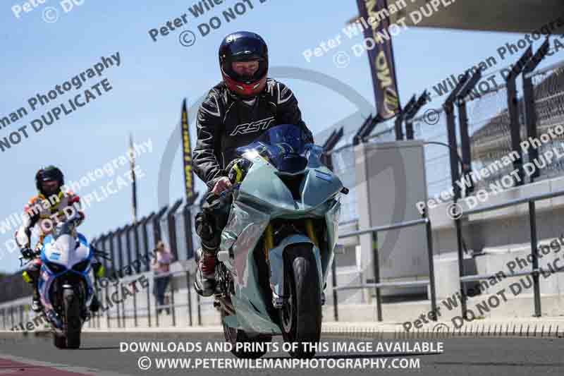 motorbikes;no limits;peter wileman photography;portimao;portugal;trackday digital images